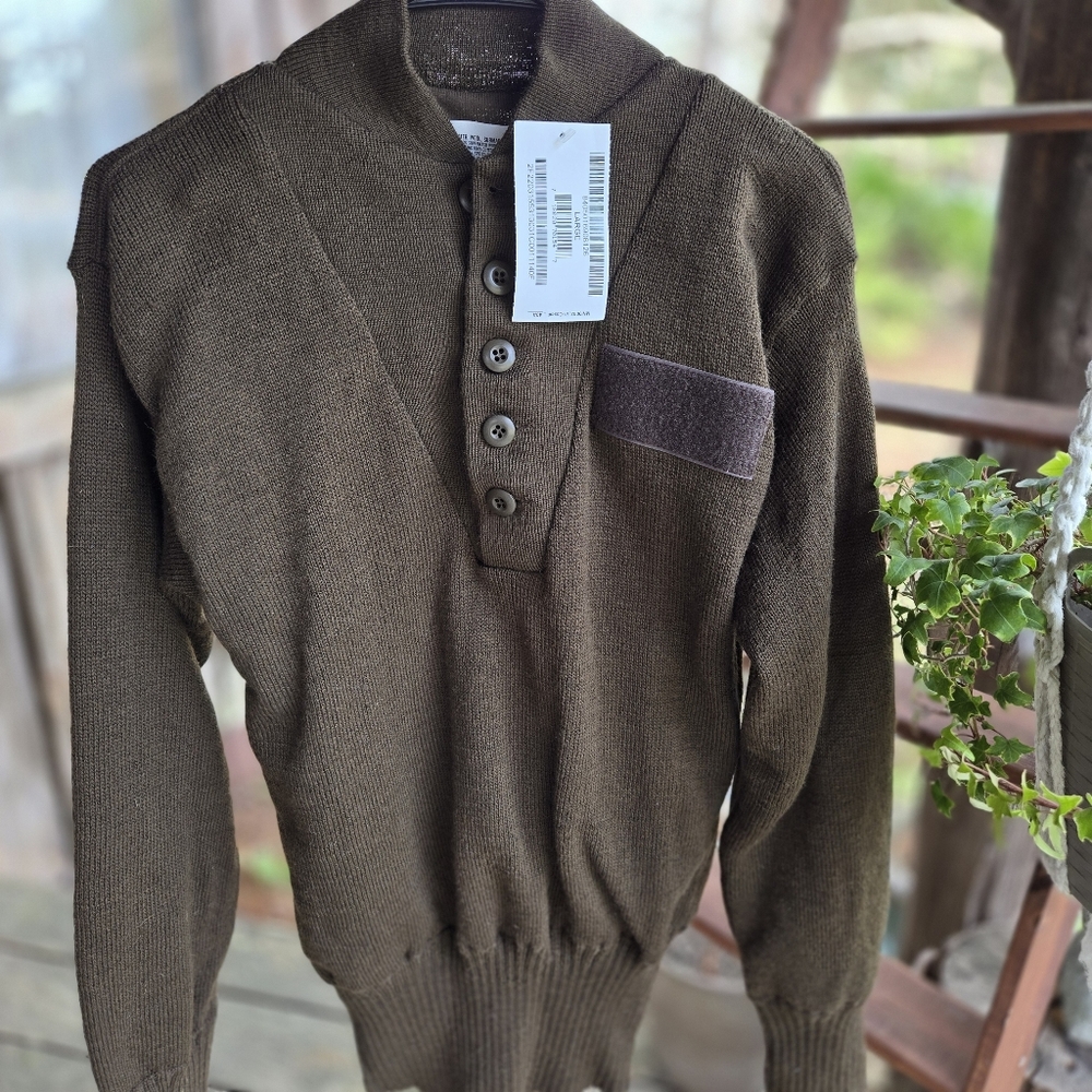Mitts Nitts Olive Green Mitts Nitts 100% Submarine Wool Long Sleeve Sweater Sz L